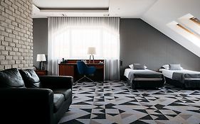 Hotel Apis
